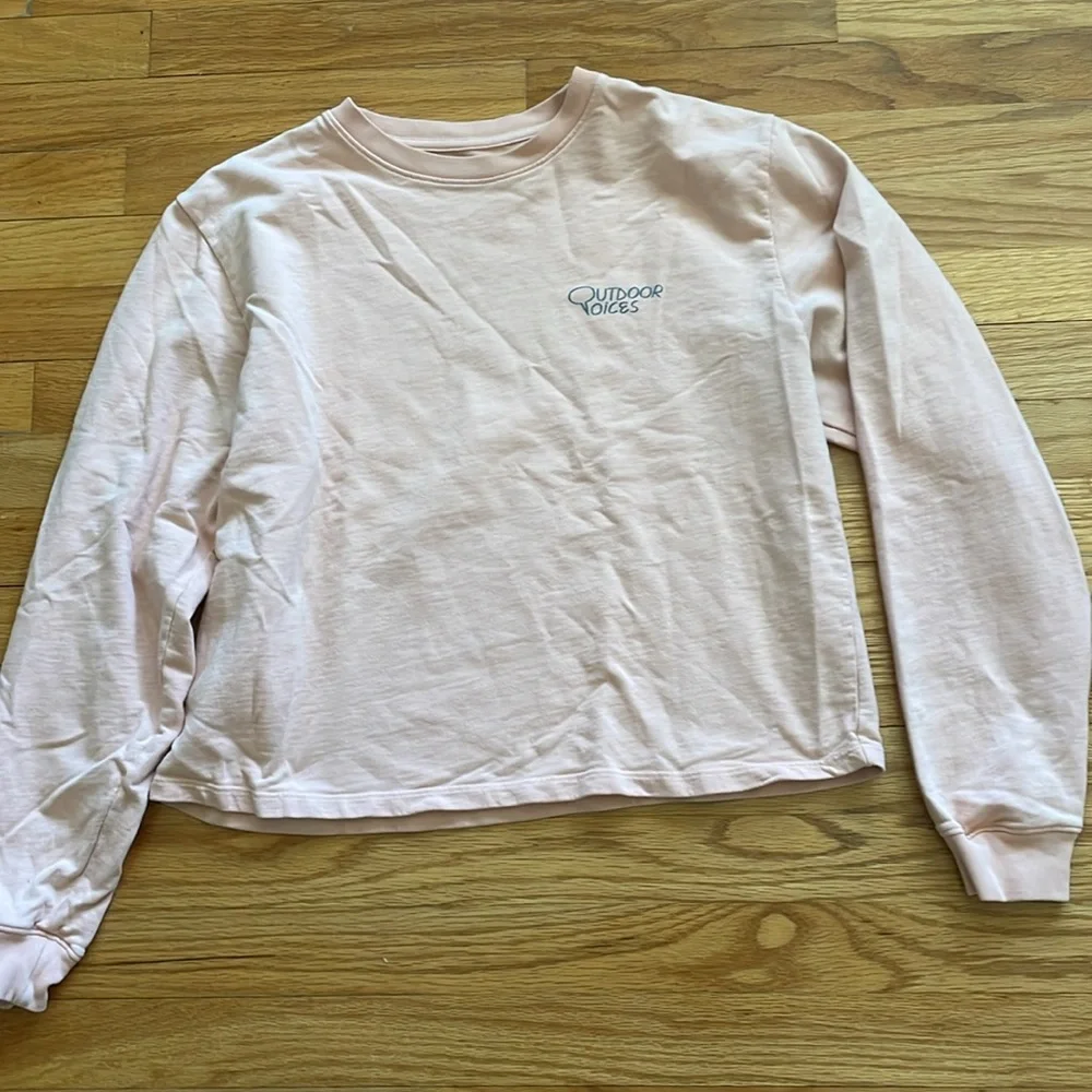 Outdoor Voices Hikers Club Peach Sweatshirt‎ Medium - Picture 2 of 5